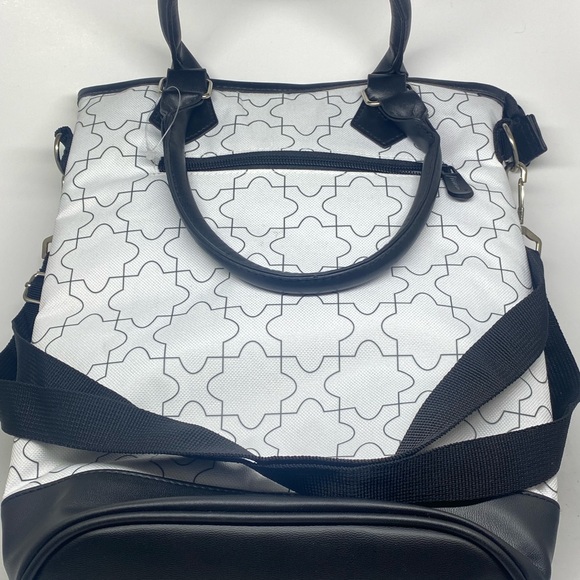 TIRRININ INSULATED WINE BAG / LUNCH BAG COOLER WITH FRONT POCKET & CORKSCREW - Picture 7 of 15